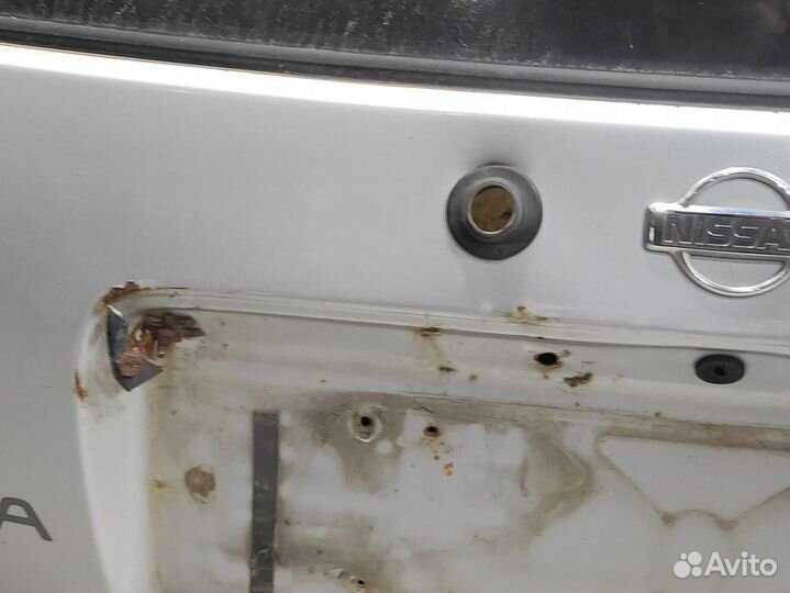 Дверь багажника Nissan Micra k11 K11