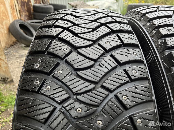 Dunlop GrandTrek Ice 03 235/55 R20 102T