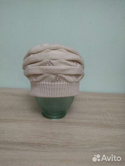 Береты, шапки