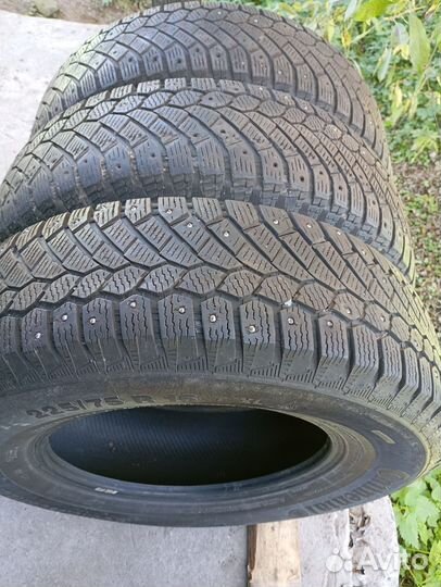 Continental ContiIceContact 4x4 225/75 R16