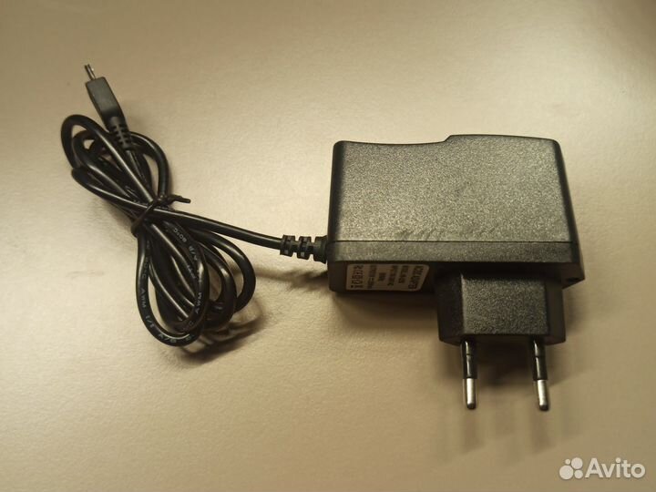 Зарядное устройство micro usb 5V 2.5A