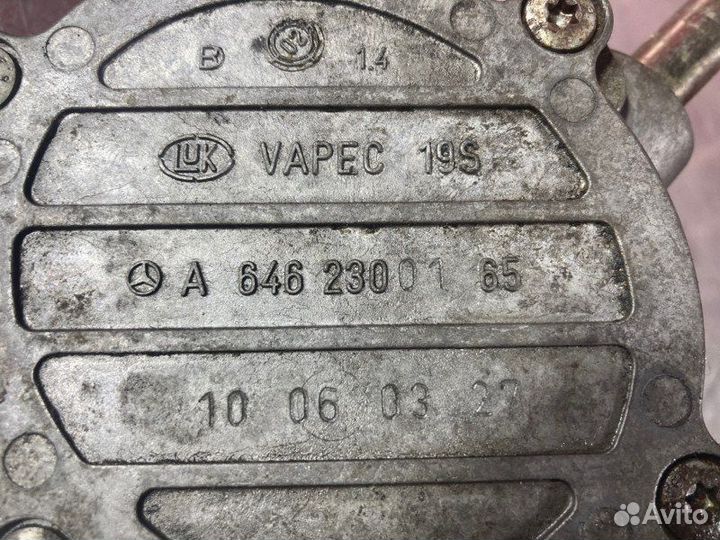 Насос вакуумный Mercedes C-Class W203 OM646 2.2