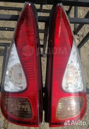 Стопсигналы на Тойота Функарго