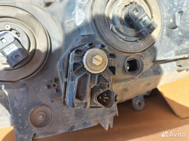 Фары Toyota Land Cruiser 100