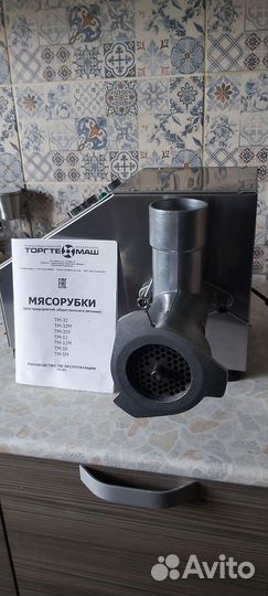 Мясорубка электрическая Торгтехмаш тм-12м