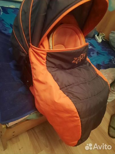 Коляска zippy 3 в 1