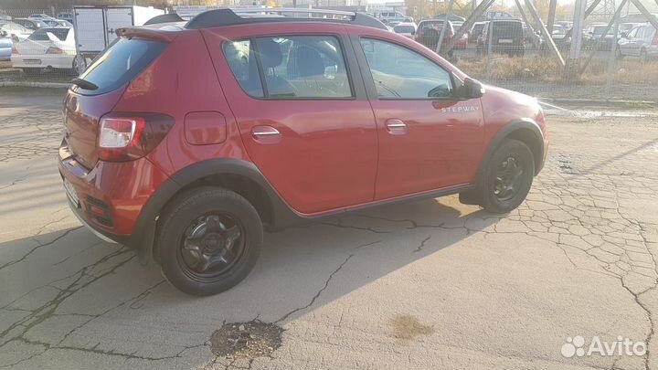 Renault Sandero Stepway 1.6 МТ, 2018, 63 376 км