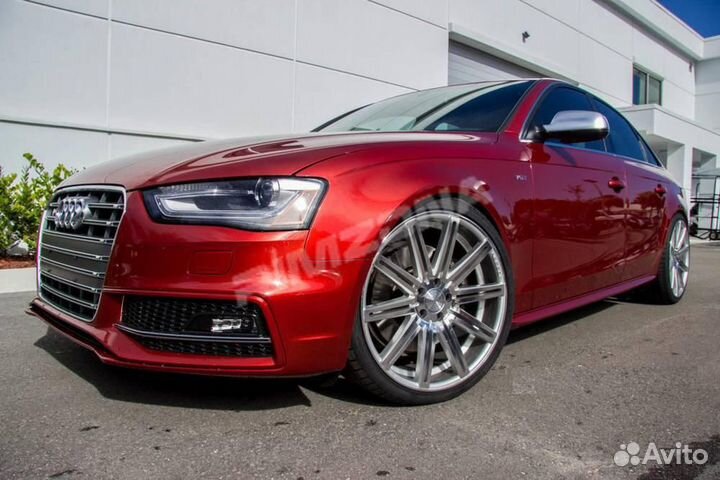 Литой диск в стиле vossen R18 5x114.3. Примерка