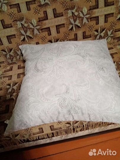 Подушка из гусиного пуха, перо