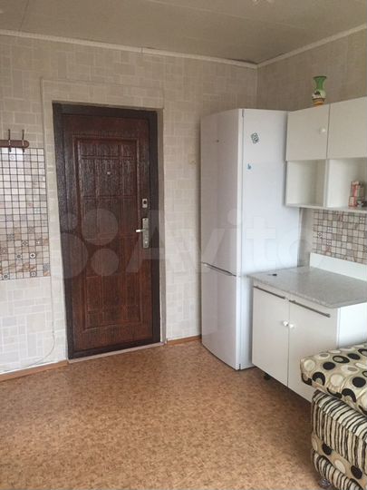 Комната 12 м² в 8-к., 8/9 эт.