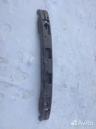 Усилитель бампера передний на Hyundai Sonata