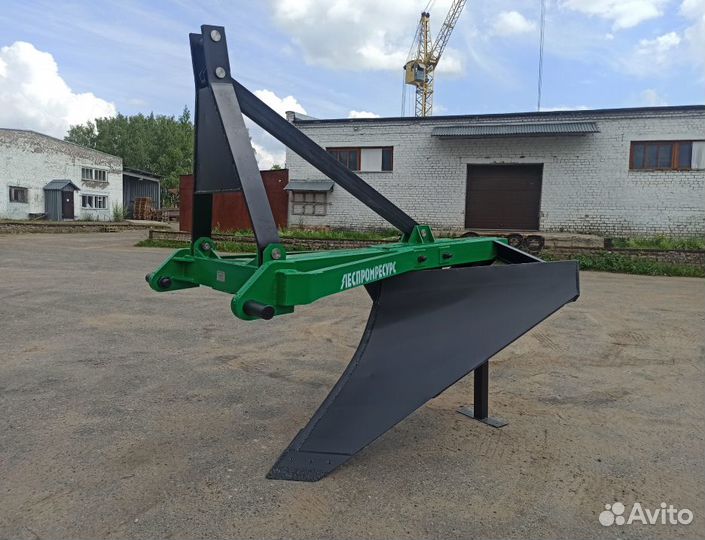 Канавокопатель на трактор К-700