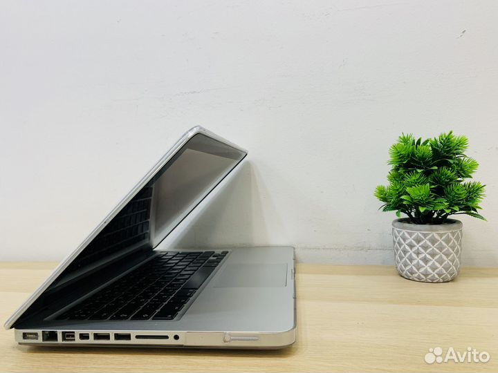 Apple MacBook Pro 13 2009