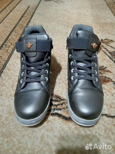 Ботинки демисезонные женские 37 р