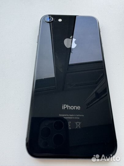 iPhone 8, 64 ГБ