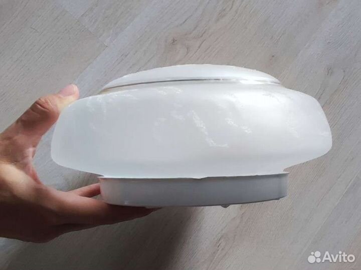 Светильник