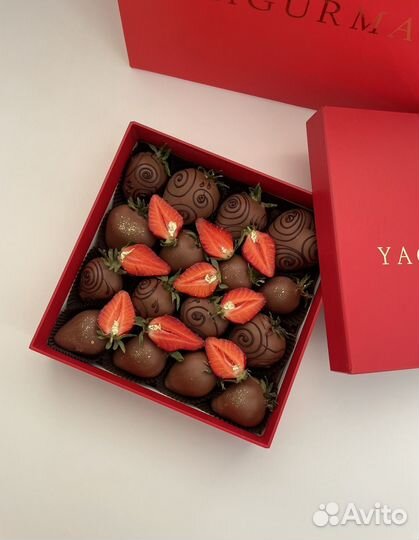 Клубника в шоколаде /боксы /букеты