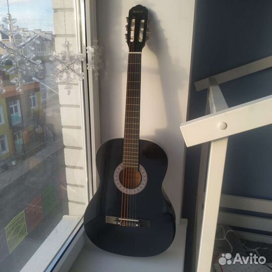 Гитара Новая
