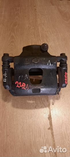 Суппорт передний левый nissan maxima / cefiro a32