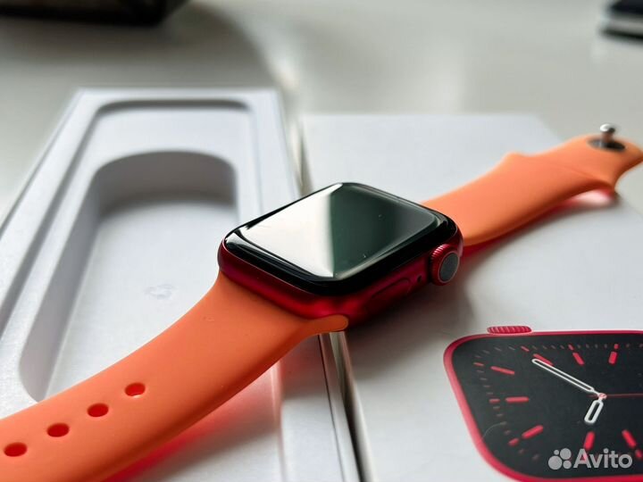 Apple Watch 6 40mm Red, 2 месяца б/у 99 Акб