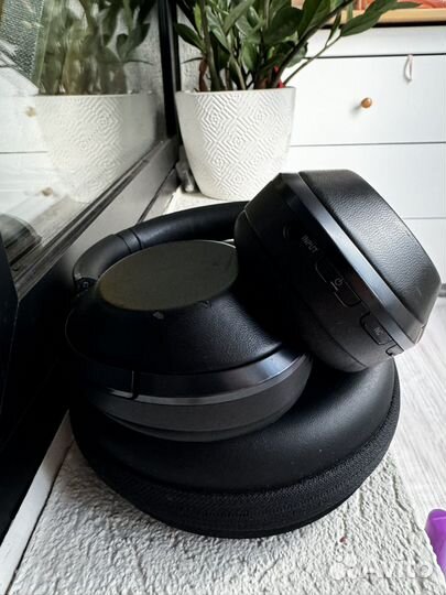 Беспроводные наушники Sony MDR 1000X