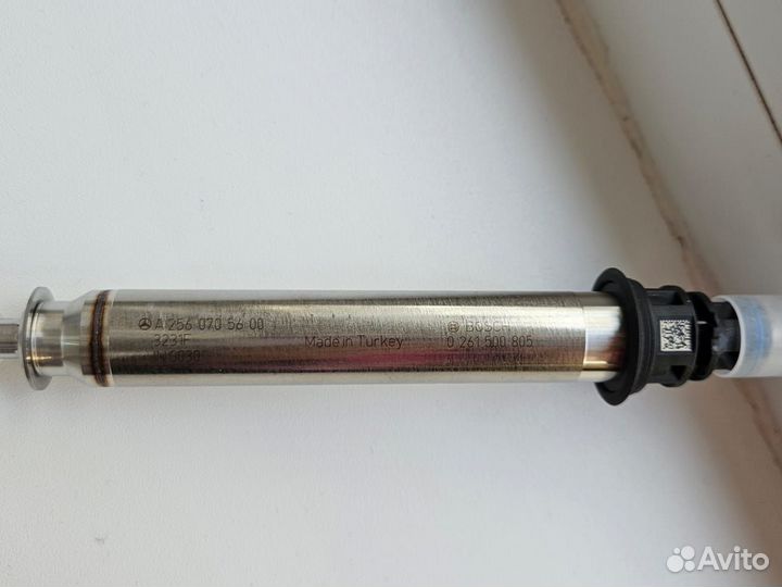 Топливная форсунка А2560705600