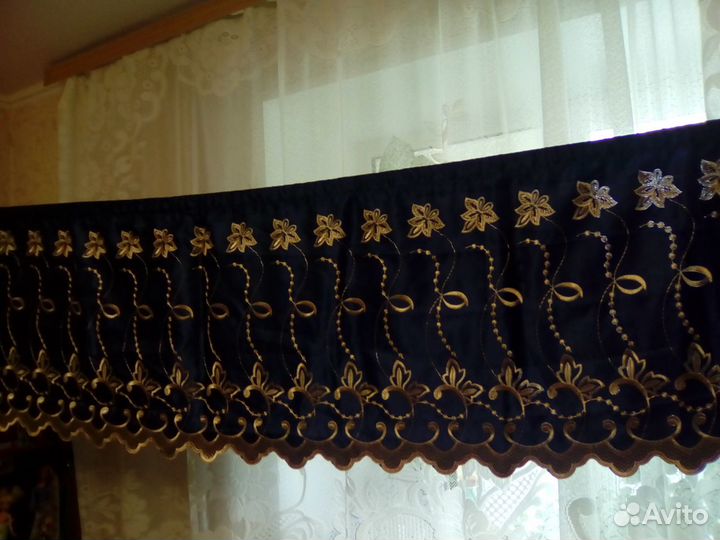 Шторы с ламбрекеном в гостиную