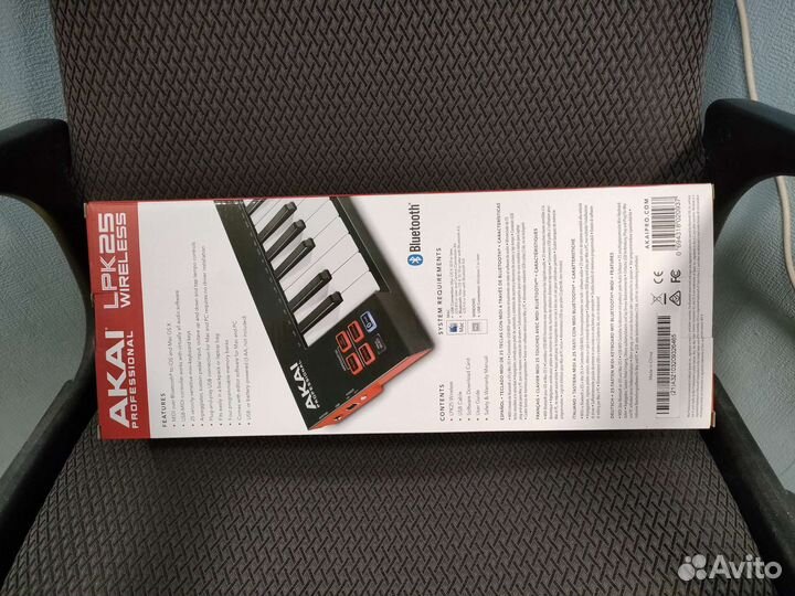 Akai Pro LPK25 Wireless миди клавиатура