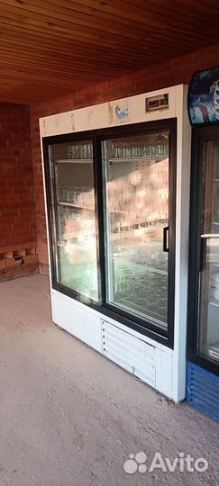 Холодильник для магазина