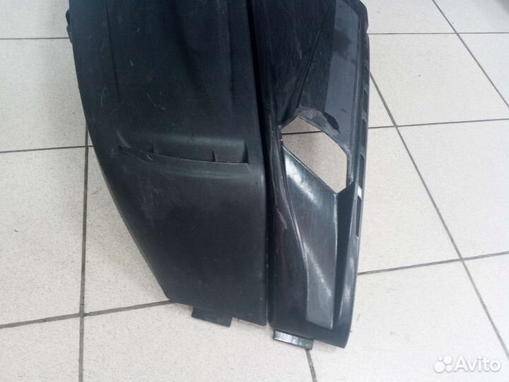 Боковина правая Arctic cat bearcat