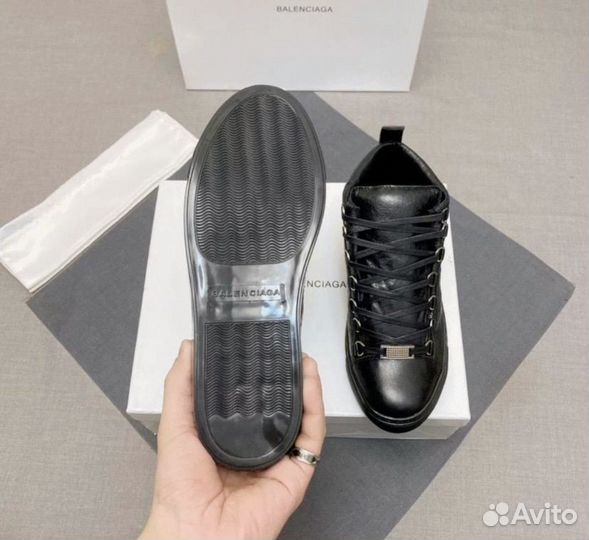 Кроссовки Balenciaga Arena Leather High Sneakers