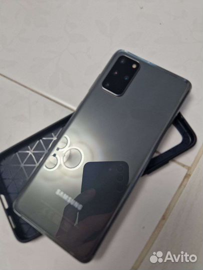 Телефон Samsung galaxy s20+