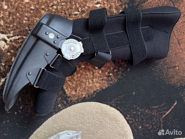 Ортез на голеностопный сустав