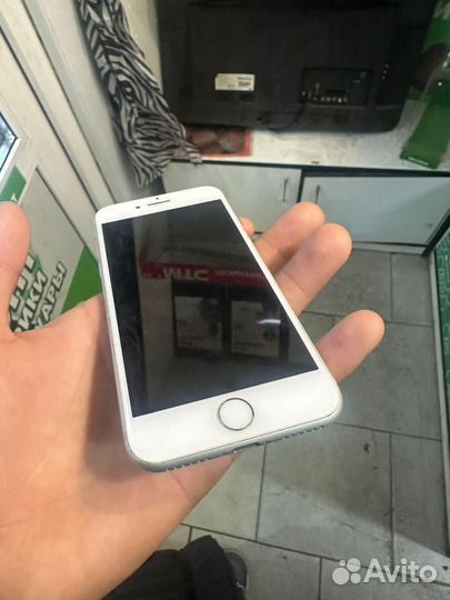 iPhone 7, 128 ГБ