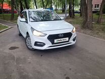 Hyundai Solaris 1.4 AT, 2018, 200 000 км, с пробегом, цена 799 000 руб.