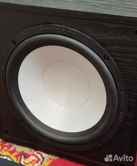 Сабвуфер Monitor Audio MRW-10