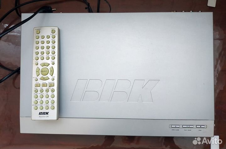 DVD плеер BBK модель DV962S
