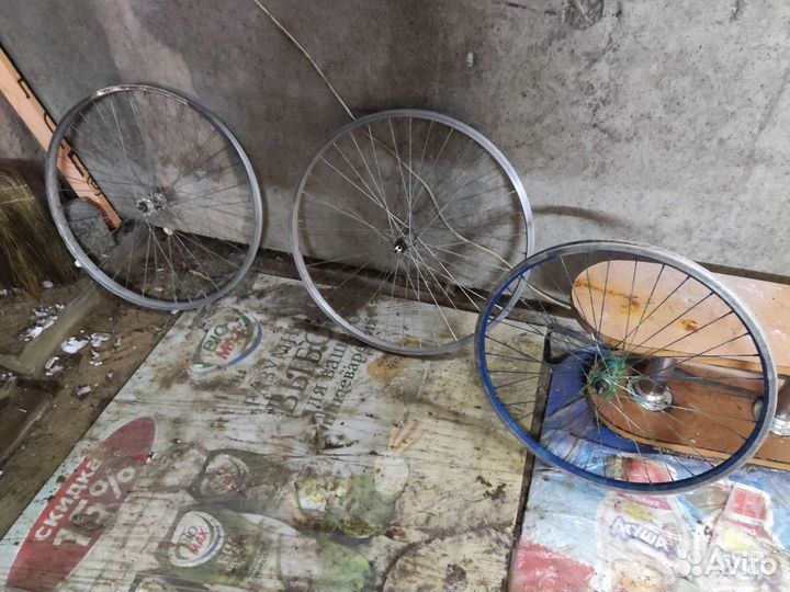 3 обода колеса велосипеда