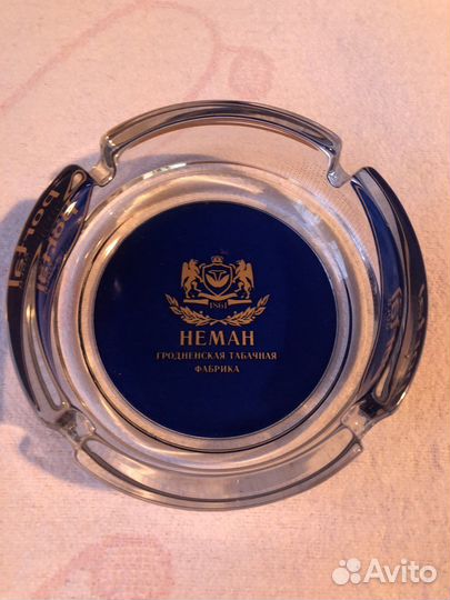 Зажигалка givenchy и пепельницы