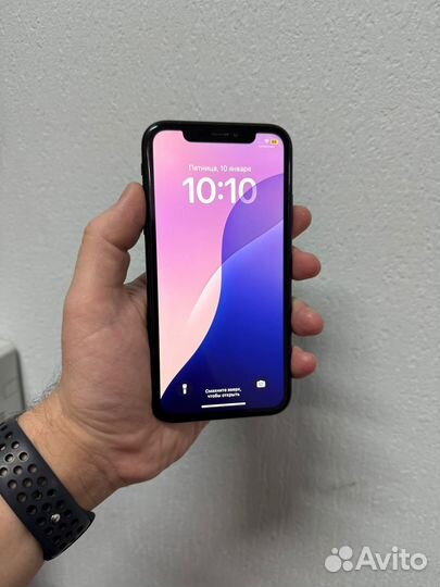 iPhone Xr, 64 ГБ