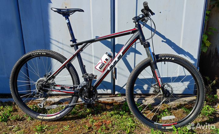 Велосипед горный GT Avalanche 4.0 размер L