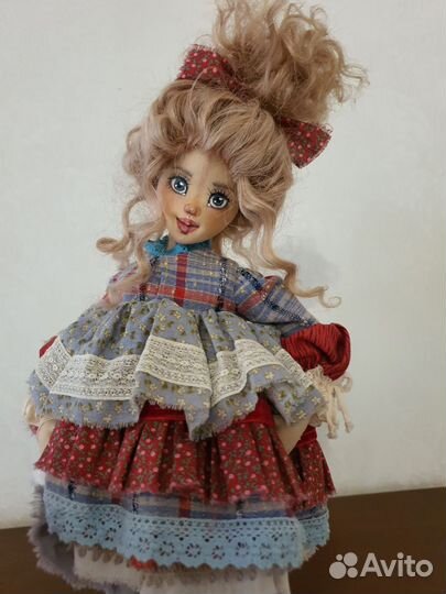 Кукла коллекционная