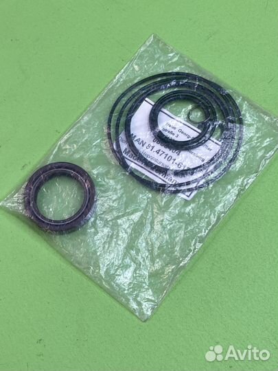 К-т прокладок рулевого мех-ма \MAN 81471016129