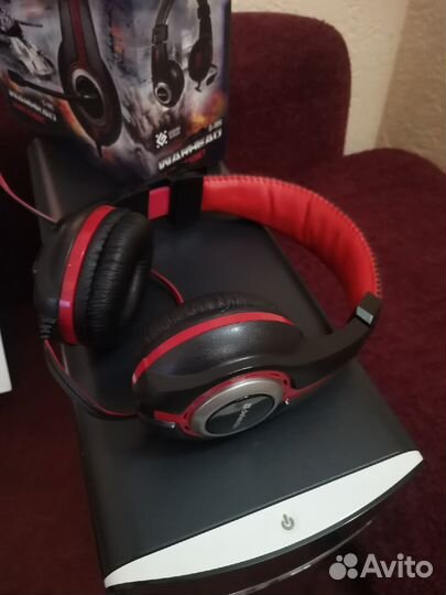 Корпус для пк с блоком питания и разными мелочами