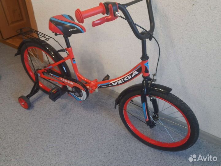 Lider Vega складной новый 20 колеса