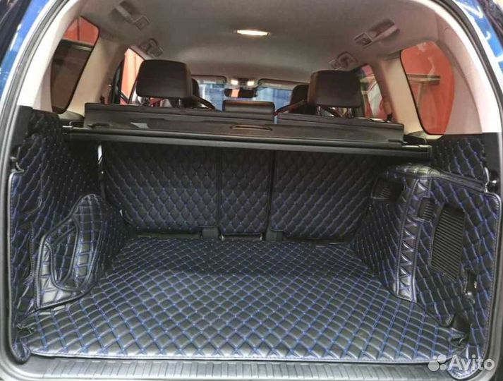 Автоковрики для Toyota Land Cruiser