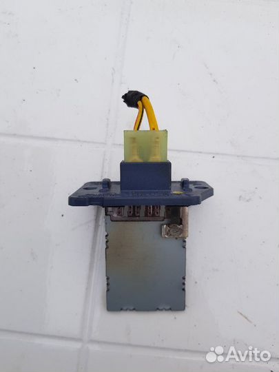 Резистор печки Kia Soul 2010 1.6 МКПП дизель D4FB