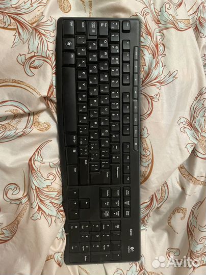 Беспроводная клавиатура и мышь