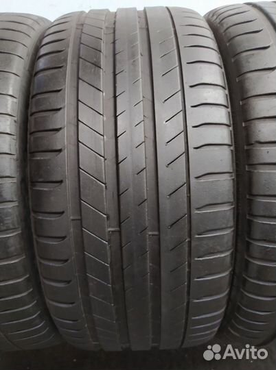 Michelin Latitude Sport 3 265/40 R21 98W