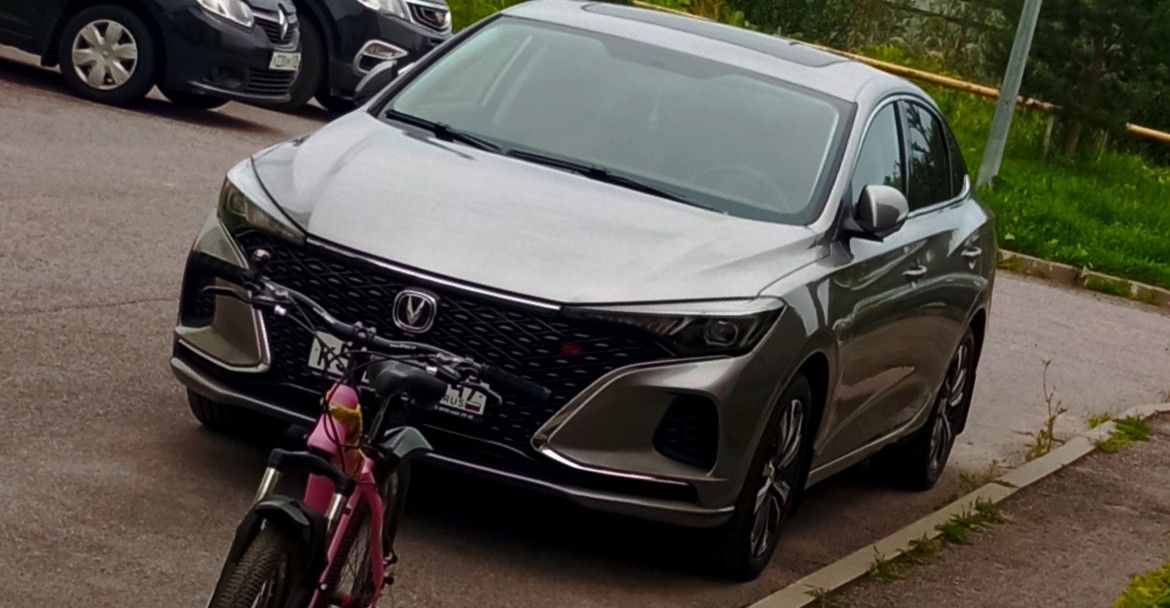 Changan Eado Plus: фото владельца